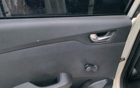 Hyundai Solaris II рестайлинг, 2017 год, 1 280 000 рублей, 12 фотография