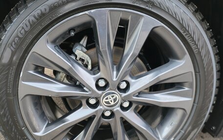 Toyota Corolla, 2019 год, 1 930 000 рублей, 8 фотография