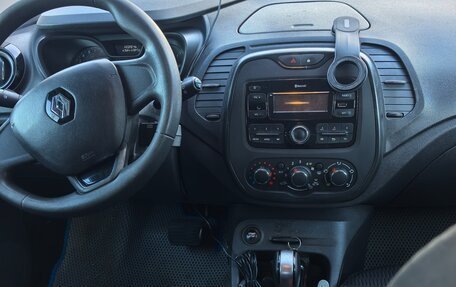 Renault Kaptur I рестайлинг, 2017 год, 1 260 000 рублей, 8 фотография