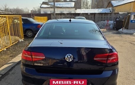 Volkswagen Passat B8 рестайлинг, 2019 год, 2 400 000 рублей, 4 фотография