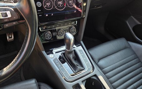 Volkswagen Passat B8 рестайлинг, 2019 год, 2 400 000 рублей, 7 фотография