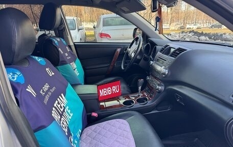 Toyota Highlander III, 2013 год, 2 850 000 рублей, 23 фотография