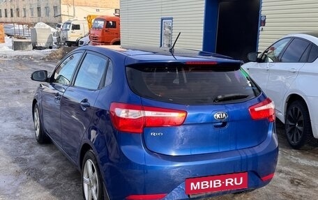 KIA Rio III рестайлинг, 2013 год, 730 000 рублей, 4 фотография