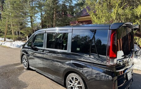 Honda Stepwgn IV, 2020 год, 2 950 000 рублей, 5 фотография