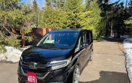 Honda Stepwgn IV, 2020 год, 2 950 000 рублей, 4 фотография