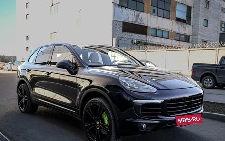 Porsche Cayenne III, 2015 год, 3 980 000 рублей, 3 фотография