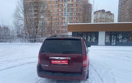 Chrysler Town & Country V рестайлинг, 2007 год, 1 200 000 рублей, 4 фотография