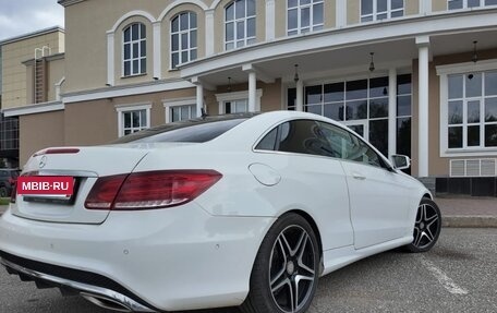 Mercedes-Benz E-Класс, 2013 год, 1 890 000 рублей, 3 фотография