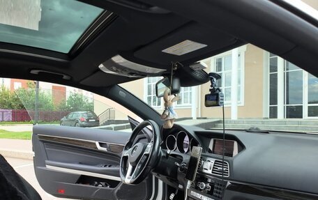 Mercedes-Benz E-Класс, 2013 год, 1 890 000 рублей, 7 фотография