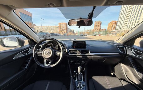 Mazda 3, 2016 год, 1 670 000 рублей, 10 фотография