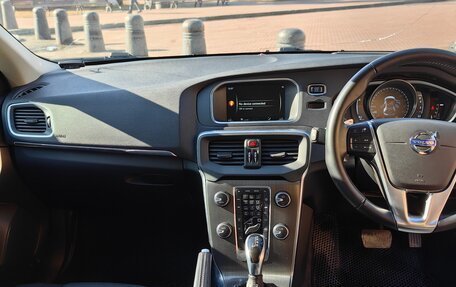 Volvo V40 II рестайлинг, 2015 год, 1 390 000 рублей, 9 фотография