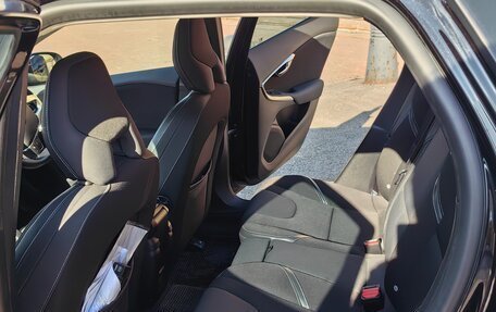 Volvo V40 II рестайлинг, 2015 год, 1 390 000 рублей, 8 фотография