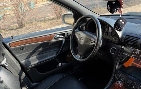 Mercedes-Benz C-Класс, 2005 год, 650 000 рублей, 13 фотография