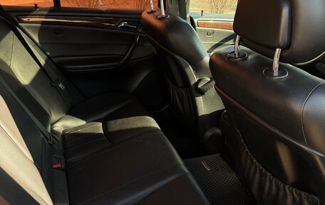 Mercedes-Benz C-Класс, 2005 год, 650 000 рублей, 16 фотография