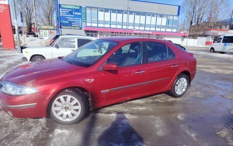 Renault Laguna II, 2003 год, 350 000 рублей, 7 фотография
