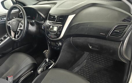 Hyundai Solaris II рестайлинг, 2013 год, 599 000 рублей, 11 фотография