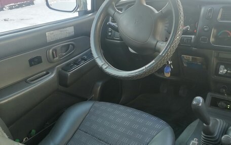 Mitsubishi L200 III рестайлинг, 2005 год, 950 000 рублей, 11 фотография