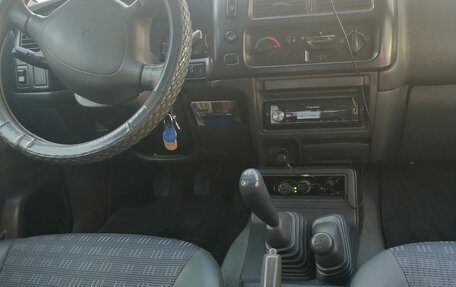 Mitsubishi L200 III рестайлинг, 2005 год, 950 000 рублей, 14 фотография
