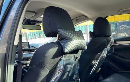 Mazda 6, 2019 год, 1 880 000 рублей, 8 фотография