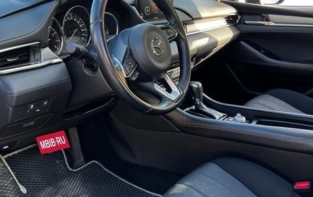 Mazda 6, 2019 год, 1 880 000 рублей, 17 фотография