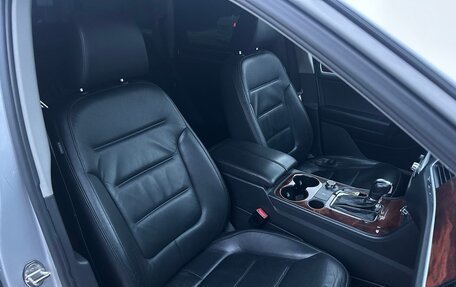 Volkswagen Touareg III, 2011 год, 2 100 000 рублей, 8 фотография