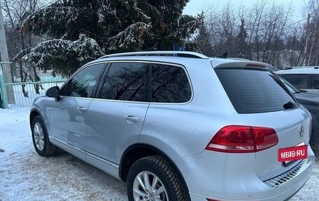 Volkswagen Touareg III, 2011 год, 2 100 000 рублей, 6 фотография