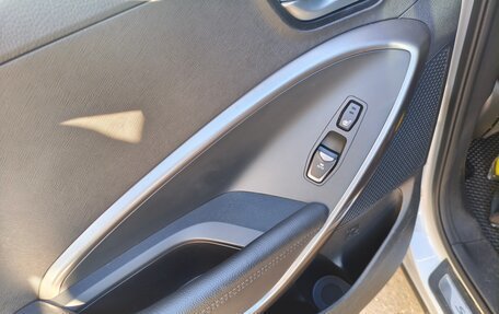 Hyundai Santa Fe III рестайлинг, 2017 год, 11 фотография