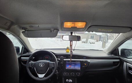 Toyota Corolla, 2013 год, 1 650 000 рублей, 10 фотография