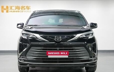 Toyota Sienna, 2024 год, 7 100 000 рублей, 2 фотография