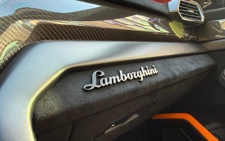 Lamborghini Urus I, 2024 год, 32 850 000 рублей, 30 фотография