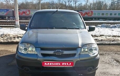 Chevrolet Niva I рестайлинг, 2012 год, 450 000 рублей, 3 фотография