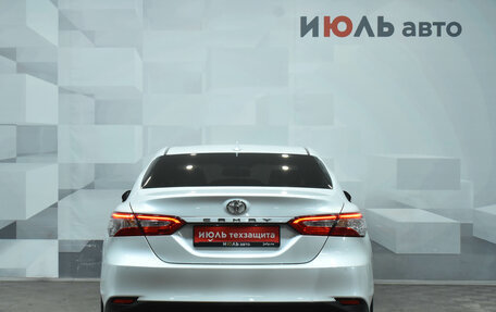 Toyota Camry, 2020 год, 3 400 000 рублей, 5 фотография