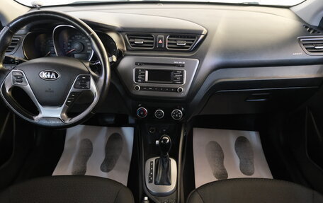 KIA Rio III рестайлинг, 2017 год, 1 099 000 рублей, 15 фотография