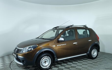 Renault Sandero I, 2014 год, 825 000 рублей, 1 фотография