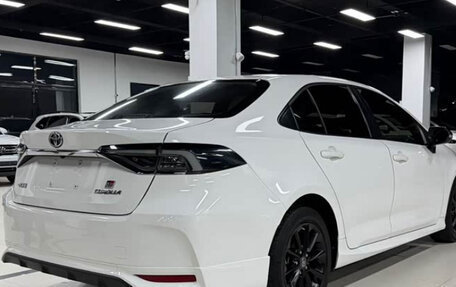 Toyota Corolla, 2023 год, 1 840 000 рублей, 5 фотография