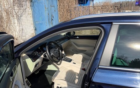 Volkswagen Passat B8 рестайлинг, 2016 год, 2 450 000 рублей, 8 фотография