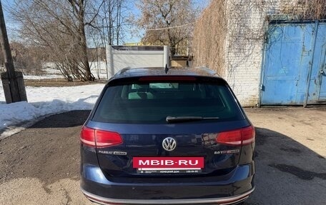 Volkswagen Passat B8 рестайлинг, 2016 год, 2 450 000 рублей, 4 фотография