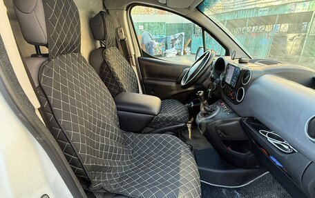 Peugeot Partner II рестайлинг 2, 2014 год, 730 000 рублей, 3 фотография