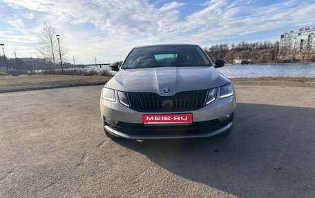 Skoda Octavia, 2018 год, 1 790 000 рублей, 5 фотография