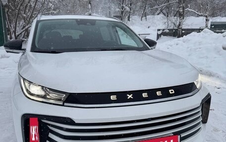 CheryExeed TXL, 2023 год, 1 980 000 рублей, 3 фотография