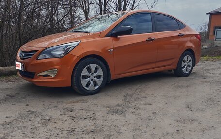 Hyundai Solaris II рестайлинг, 2014 год, 887 000 рублей, 2 фотография