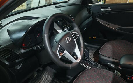 Hyundai Solaris II рестайлинг, 2014 год, 887 000 рублей, 9 фотография