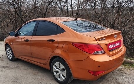 Hyundai Solaris II рестайлинг, 2014 год, 887 000 рублей, 4 фотография