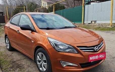 Hyundai Solaris II рестайлинг, 2014 год, 887 000 рублей, 3 фотография