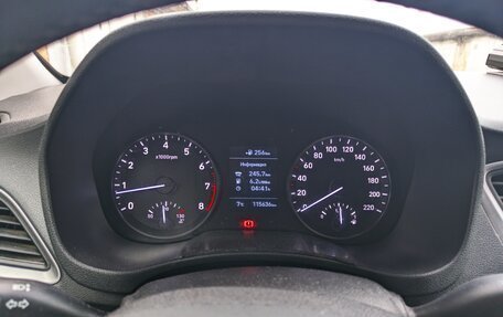 Hyundai Solaris II рестайлинг, 2018 год, 1 400 000 рублей, 15 фотография