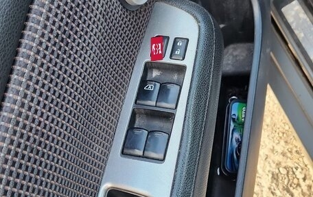 Nissan Tiida, 2011 год, 860 000 рублей, 6 фотография