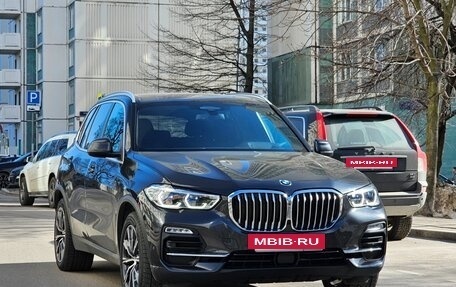 BMW X5, 2020 год, 6 890 000 рублей, 3 фотография