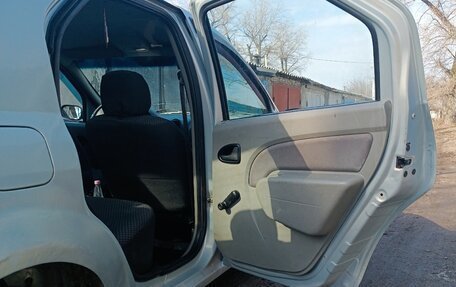 Renault Logan I, 2009 год, 330 000 рублей, 6 фотография