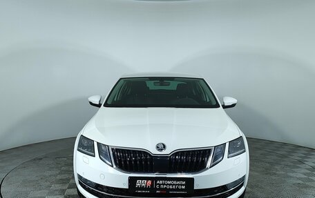Skoda Octavia, 2018 год, 1 799 000 рублей, 2 фотография