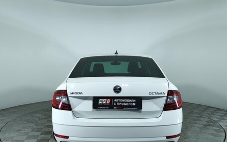 Skoda Octavia, 2018 год, 1 799 000 рублей, 7 фотография